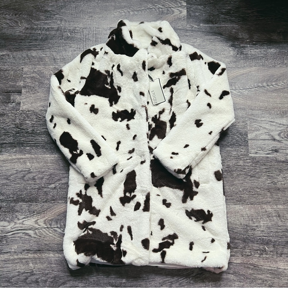 NWT Cowhide Print Faux Fur Coat
